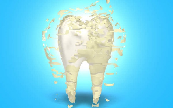 Diş Sararması Neden Olur? Diş Sararması Nasıl Geçer?